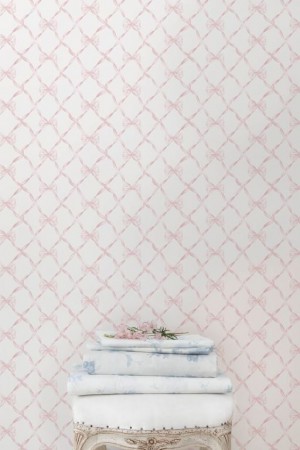 Faded Primrose Women LoveShackFancy Bow Standard Wallpaper Wallpaper | UAQ-819630